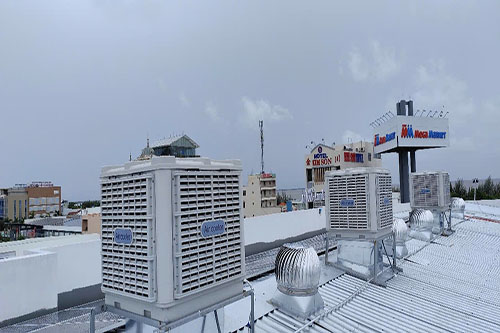 máy làm mát cho cửa hàng